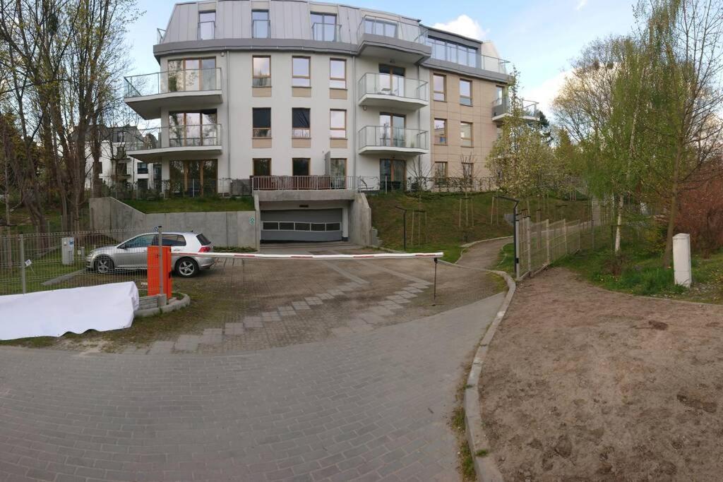 Kawalerka Z Miejscem Parkingowym W Hali Garazowej Apartment Sopot Exterior foto